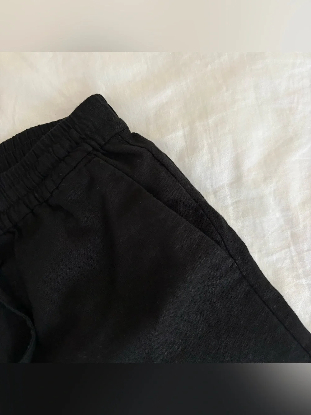 Linen blend black drawstring shorts